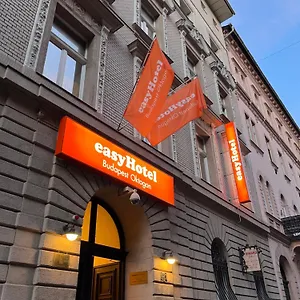 Easyhotel Oktogon Budapeste